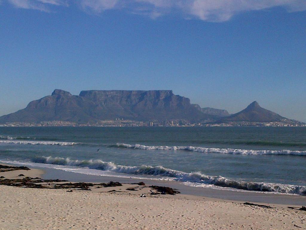 Blouberg Manor Hotel Bloubergstrand Eksteriør billede